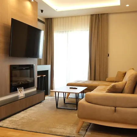 Golija Apartment *